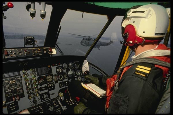 179025 Sea King (cockpit) A4 Photo Print