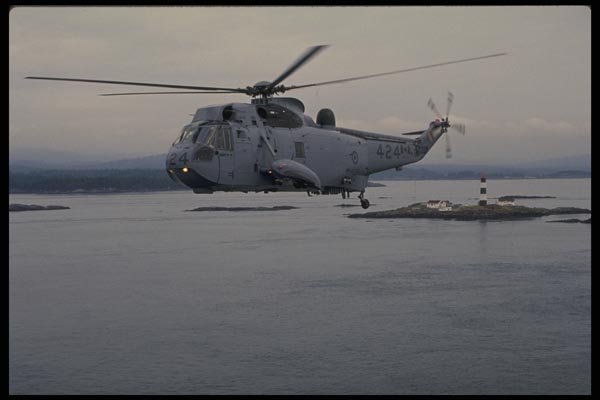 179033 Sea King A4 Photo Print