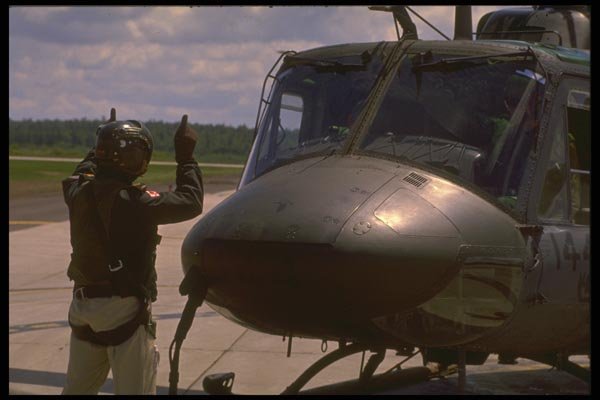 179042 Twin Huey A4 Photo Print