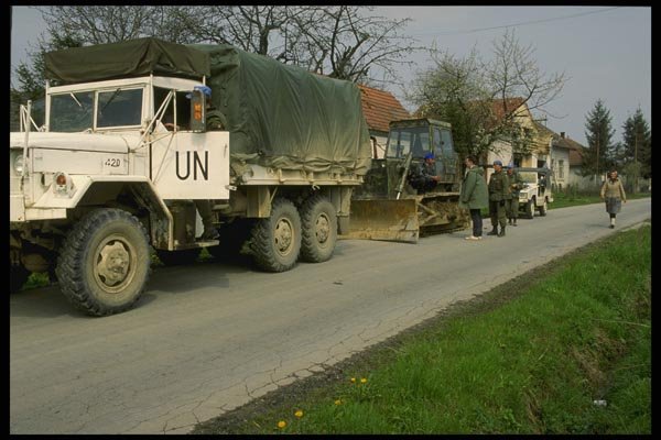 180011 Utility Vehicle, Bosnia A4 Photo Print
