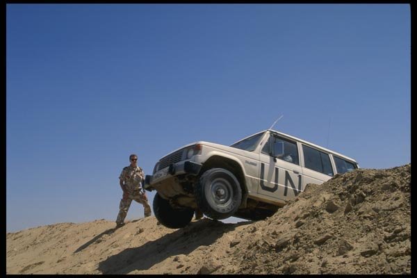 180039 UN Land Cruiser, Mogadishu A4 Photo Print