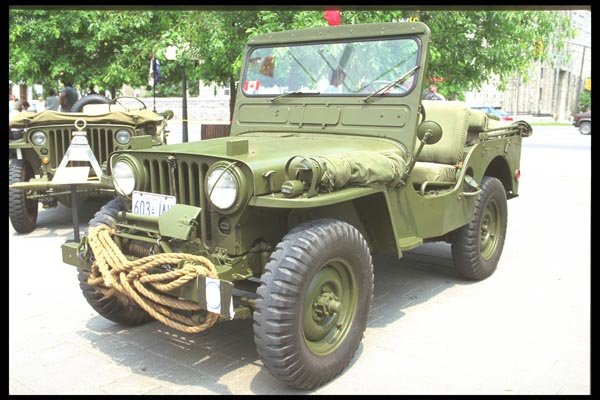 180056 WWII Vintage Jeep A4 Photo Print