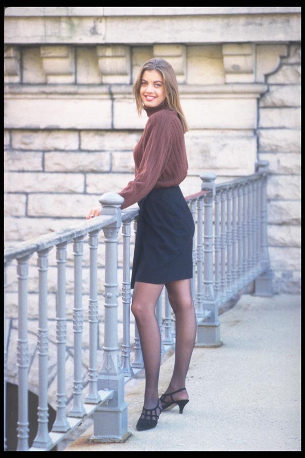 181044 Michelle Full Length A4 Photo Print