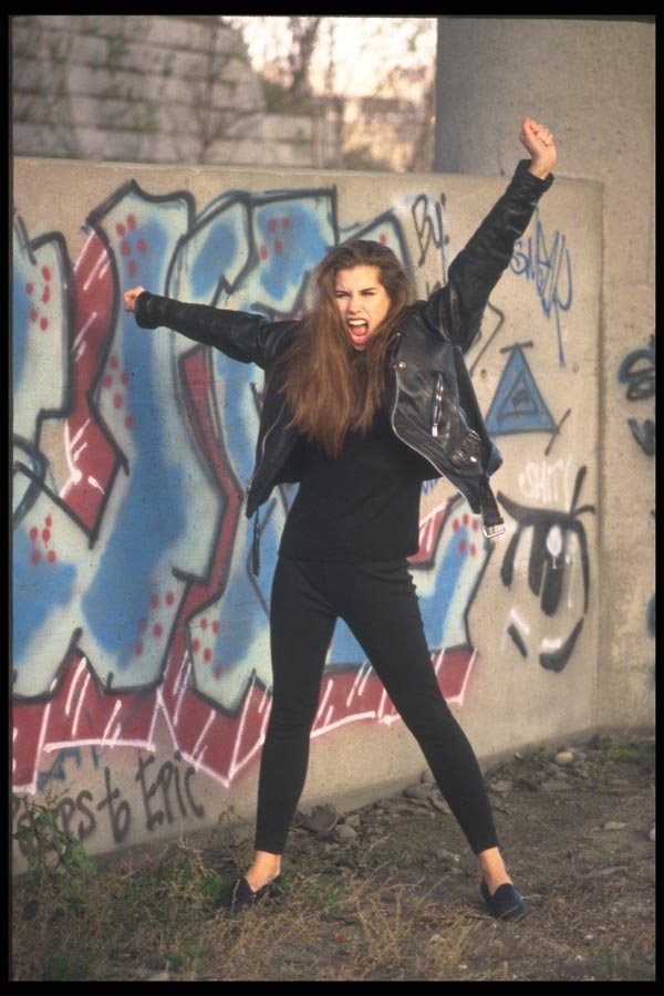 181098 Julie Graffiti, Action A4 Photo Print