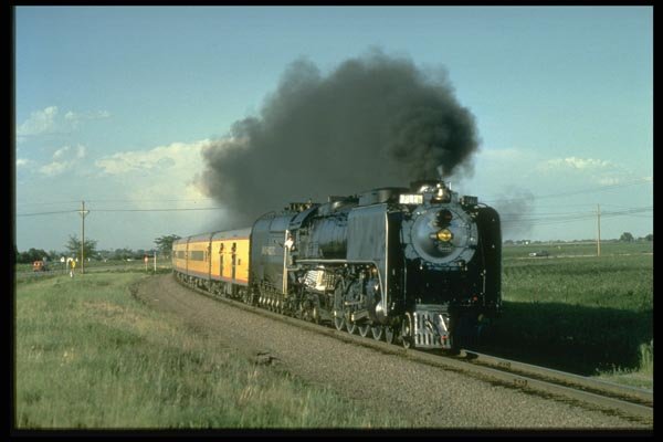 182015 Union Pacific Splendor, No. 8444 Heads For Denver A4 Photo Print