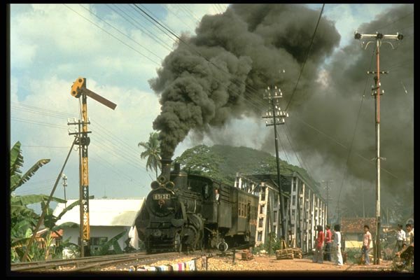 182032 Washing Dries On The Signal Wires As B5132 Heads For Labuan, Java A4 Photo Print