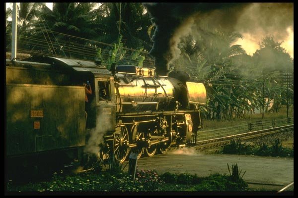182075 D52062 Catches The Evening Light As It Leaves Kroja, Java A4 Photo Print