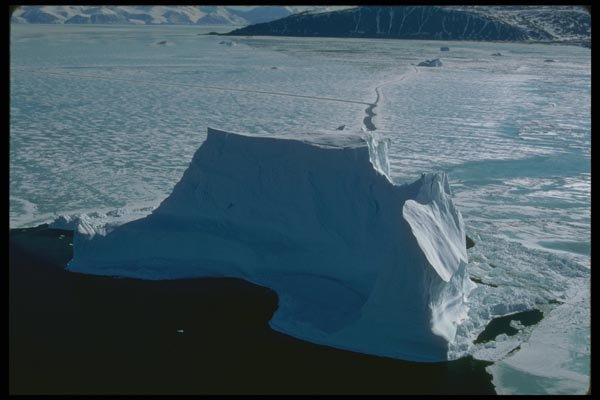184005 Iceberg At The Flow Edge, Baffin Island, N.W.T. A4 Photo Print