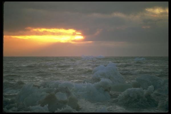 184065 Ice And Storm, N.W.T. A4 Photo Print