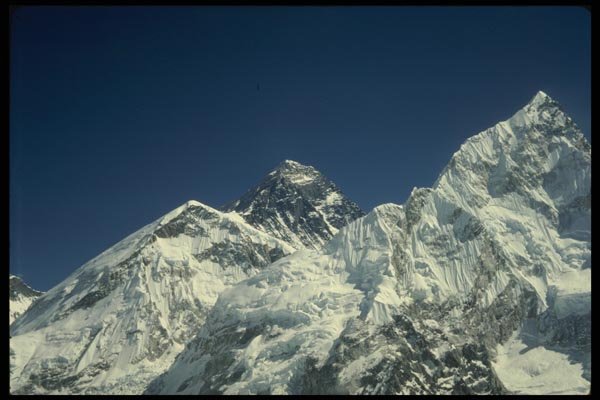 187093 Mount Everest From Kala Patar A4 Photo Print