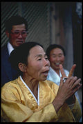 189006 Woman At Pomosa Temple, Pusan, Korea A4 Photo Print
