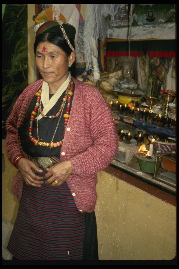 189010 Tibetan Woman At An Old Shrine, Darjeeling, India A4 Photo Print