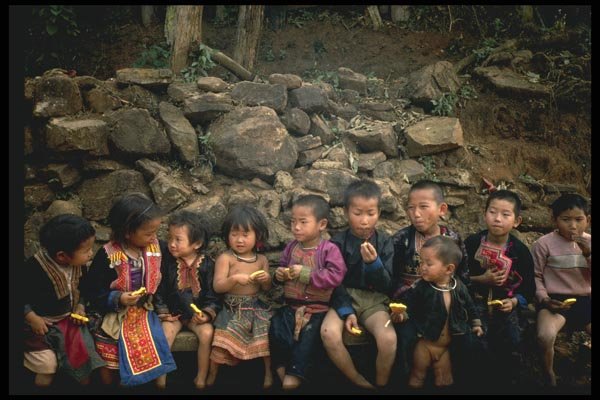 189015 Tribal Children, Chiang Mai, Thailand A4 Photo Print
