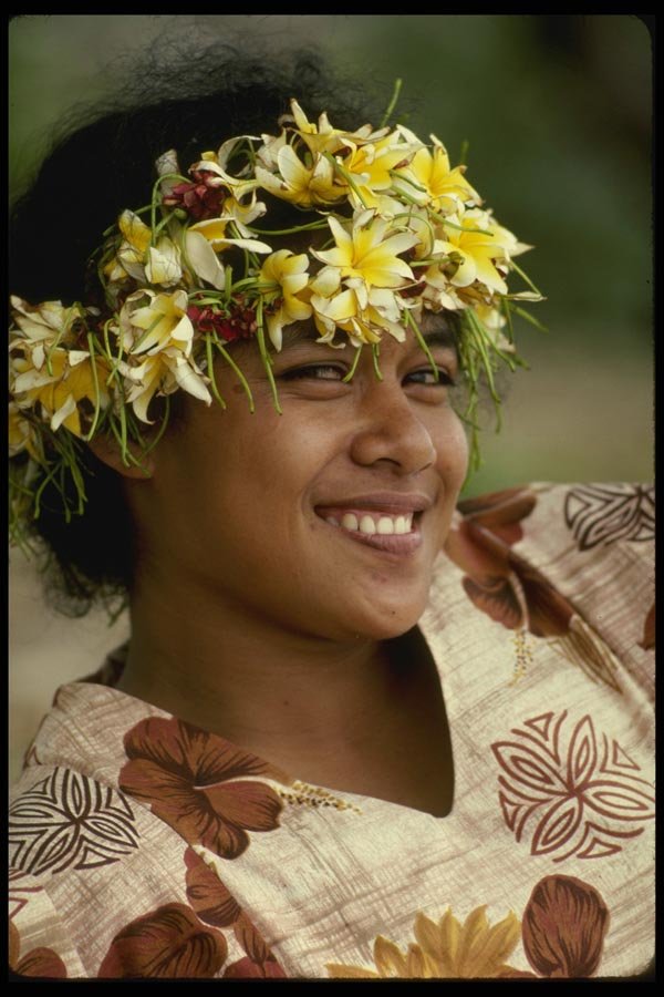 189076 Young Woman, Tongatapu Island, Tonga A4 Photo Print