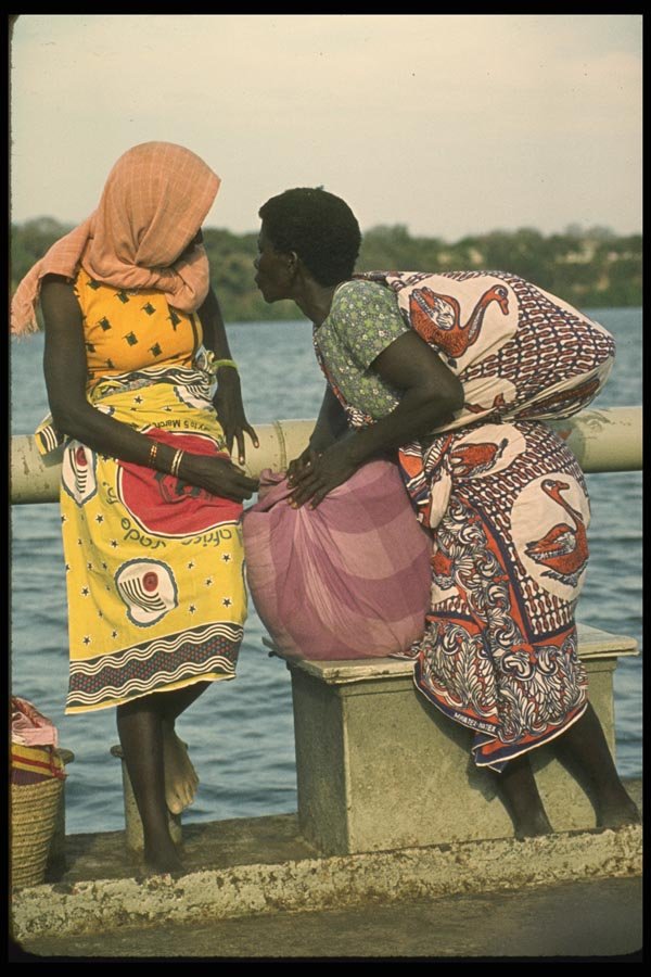 189081 Women On The Kalifi Ferry, Kenya A4 Photo Print