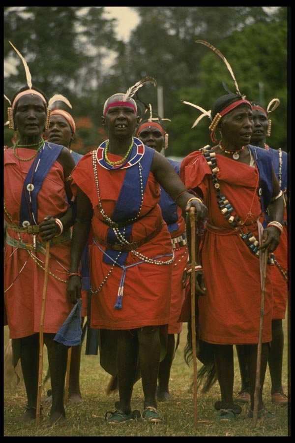 189088 Tribal Dancers Near Nairobi, Kenya A4 Photo Print