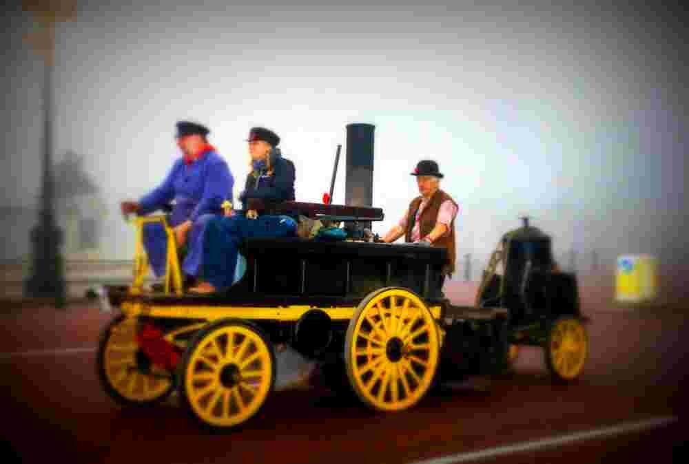 1896 Salvesen Steam Cart A4 Photo Print
