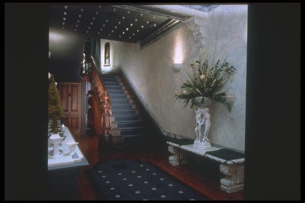 190086 Dramatic Staircase A4 Photo Print