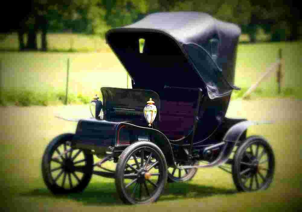 1903 Columbus Electric Folding Top Runabout A4 Photo Print