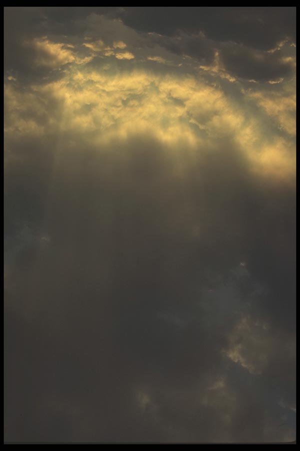 191040 Stratus (sunbeams) A4 Photo Print