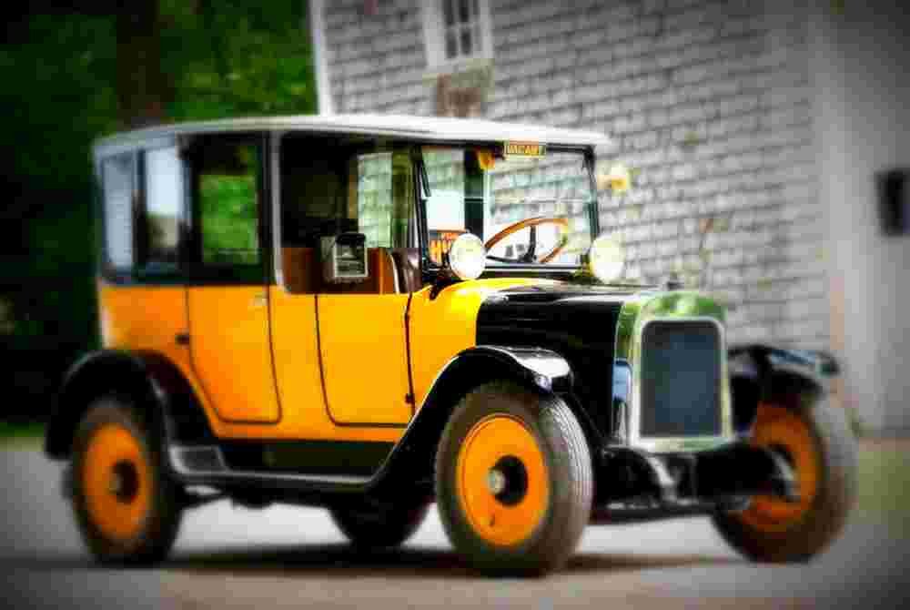 1923 Yellow Cab Model A 2 Brougham Taxi A4 Photo Print