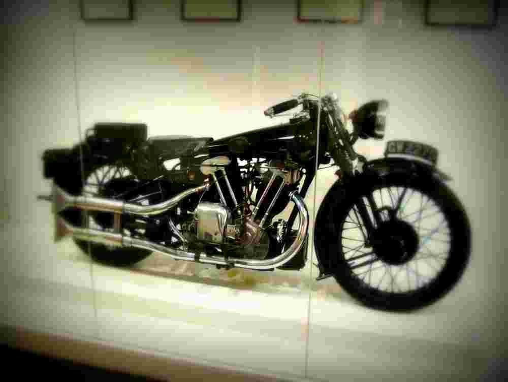 1928 brough superior ss100 A4 Photo Print