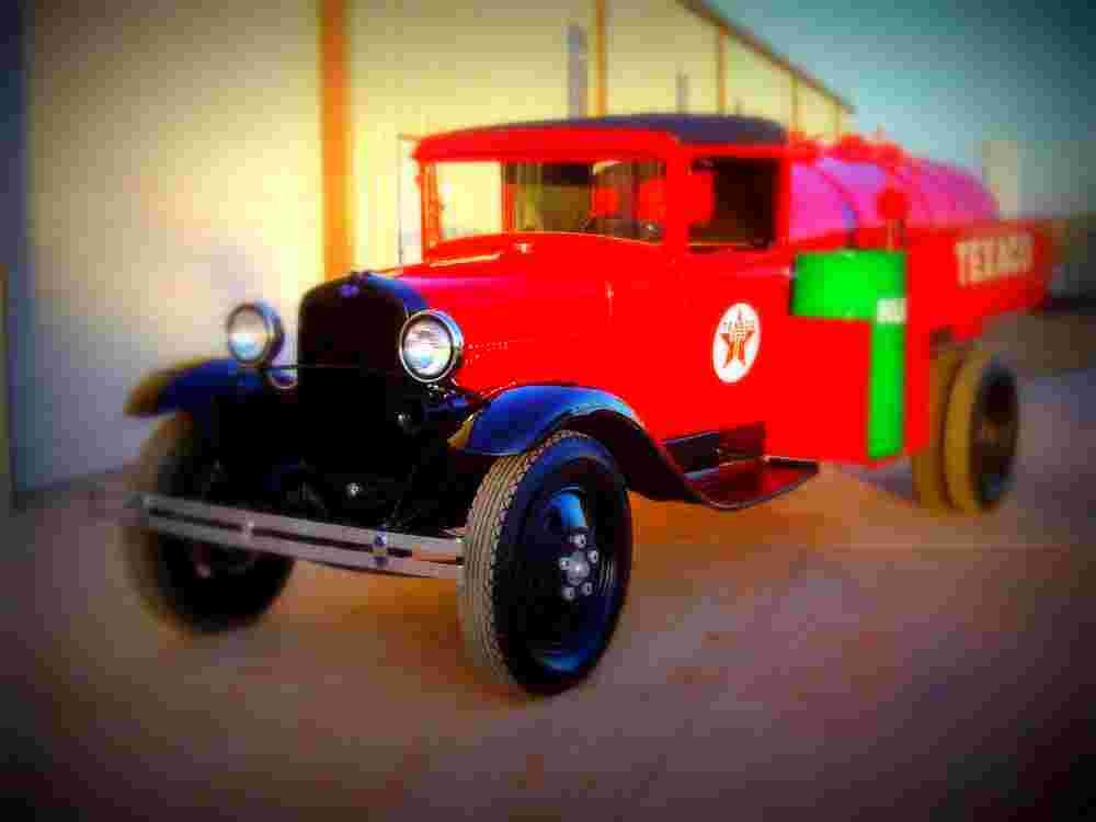 1931 ford model aa tanker A4 Photo Print