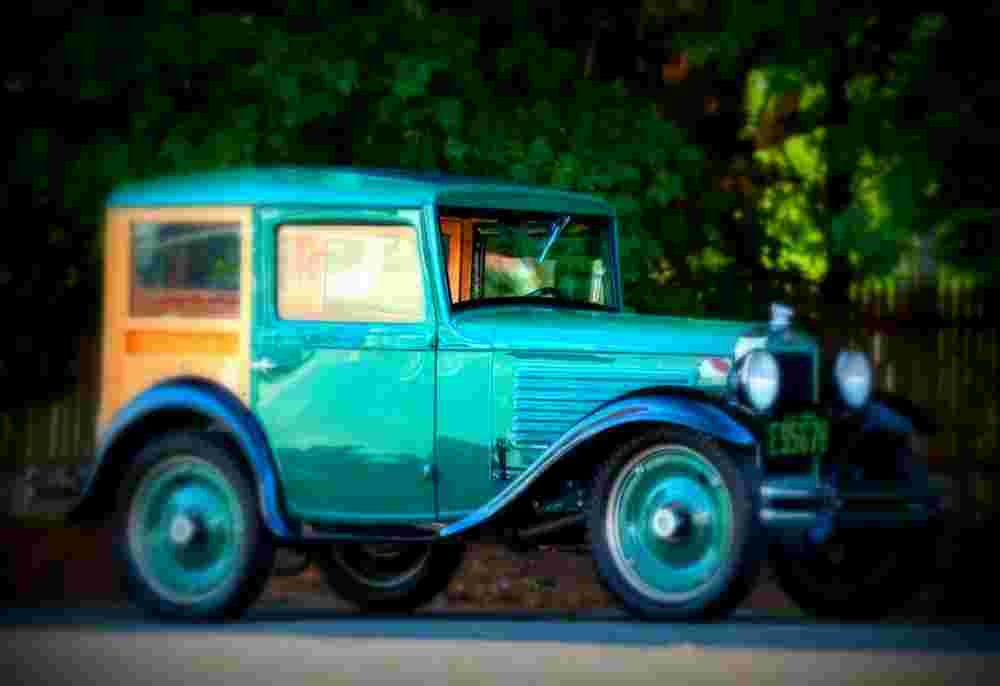 1933 American Austin Station Wagon A4 Photo Print