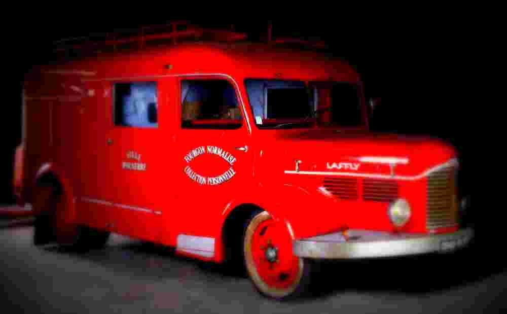 1951 Laffly BSS163 Fire Van A4 Photo Print