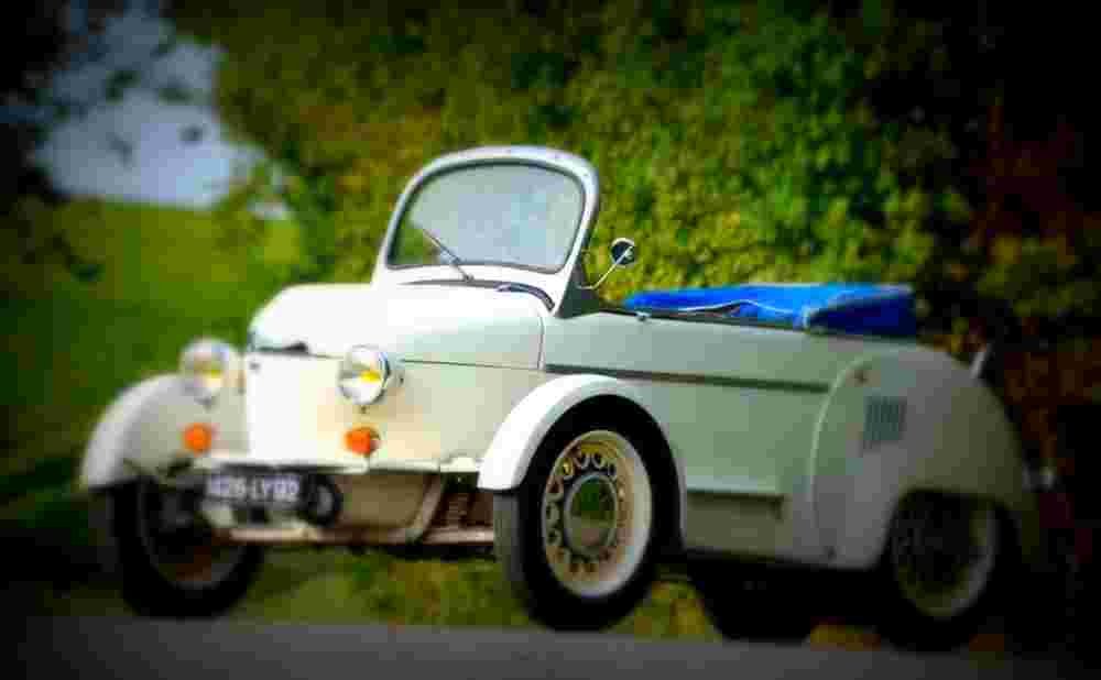 1953 Reyonnah A175 Roadster Prototype A4 Photo Print