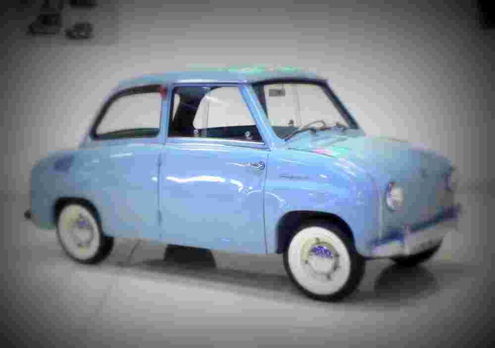 1957 Goggomobil T 250 A4 Photo Print