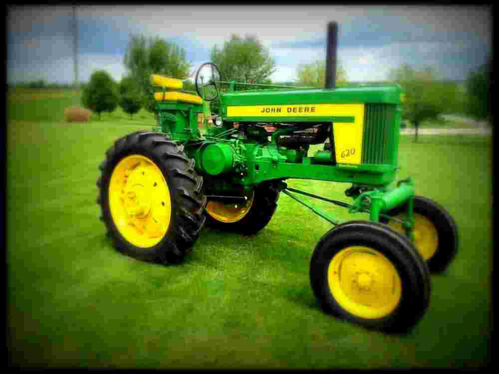 1958 John Deere 620 H A4 Photo Print