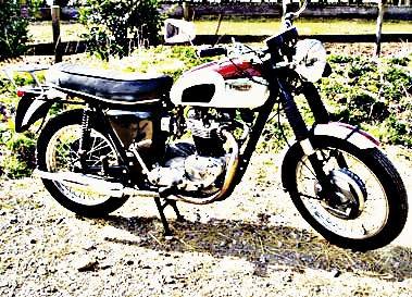 1970 tr6 motorbike A4 Photo Print