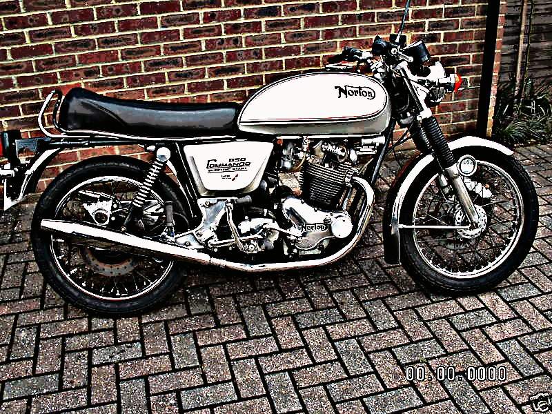 1977 norton commando 850 interstate motorbike A4 Photo Print