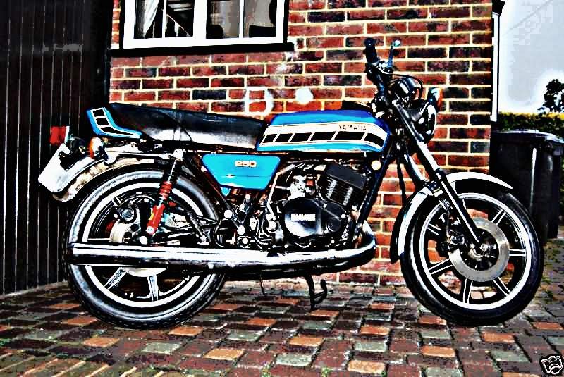 1978 rd250 motorbike A4 Photo Print