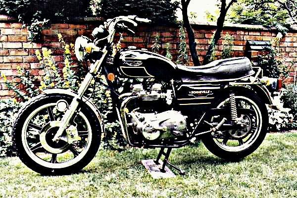 1979 t140d motorbike A4 Photo Print