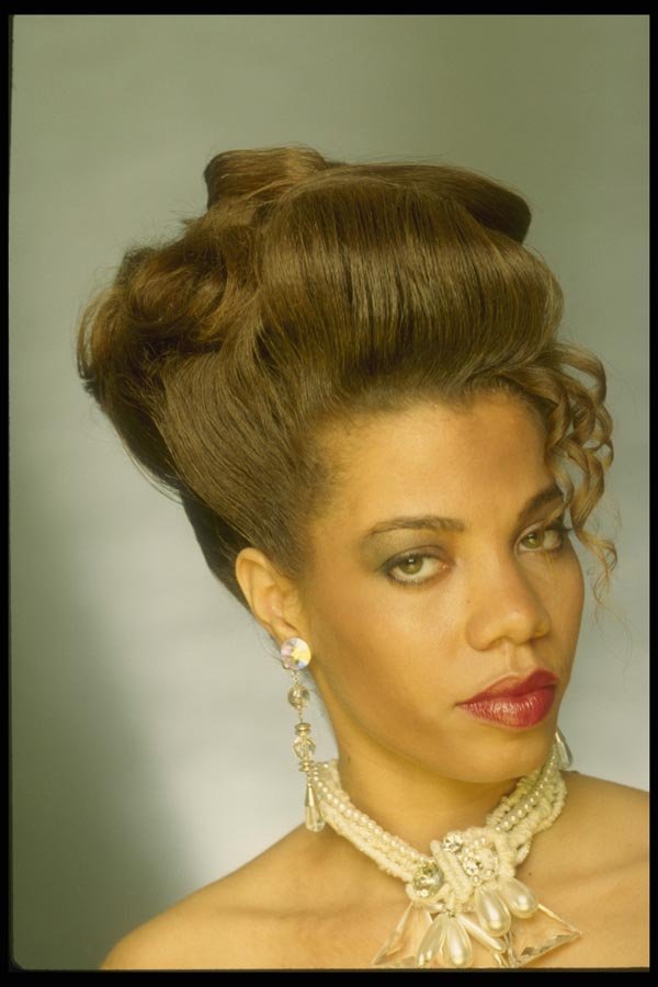 198013 Black Model, Very Dressy Style With Pearl Necklace A4 Photo Print