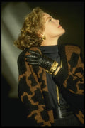 198024 Ultra Sophisticated Look A4 Photo Print