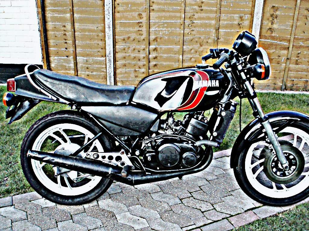 1981 rd350lc motorbike A4 Photo Print
