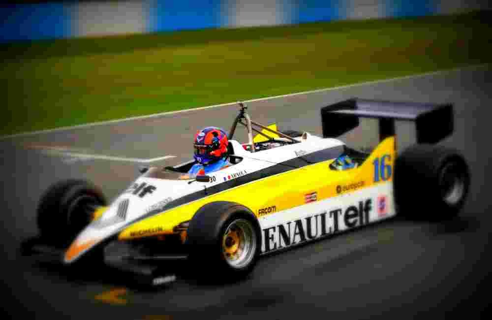 1982 Renault RE30B A4 Photo Print