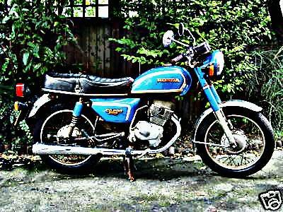 1982 cd200 motorbike A4 Photo Print