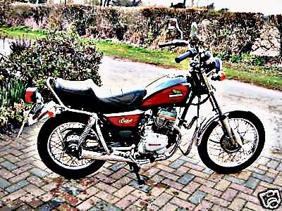 1982 cm125 motorbike A4 Photo Print