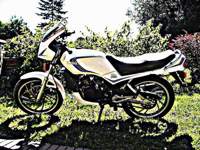 1983 rd125 lc motorbike A4 Photo Print