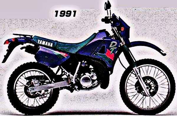 1991 dt125r motorbike A4 Photo Print