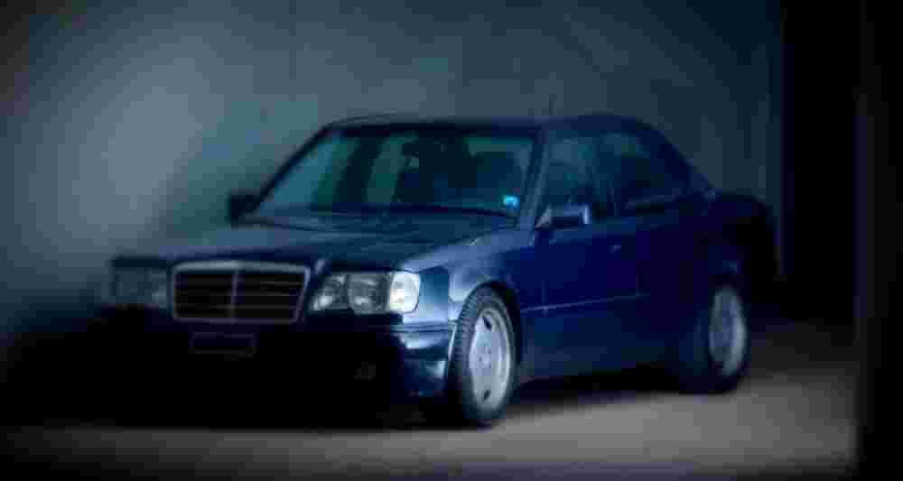 1993 Mercedes Benz E60 AMG A4 Photo Print