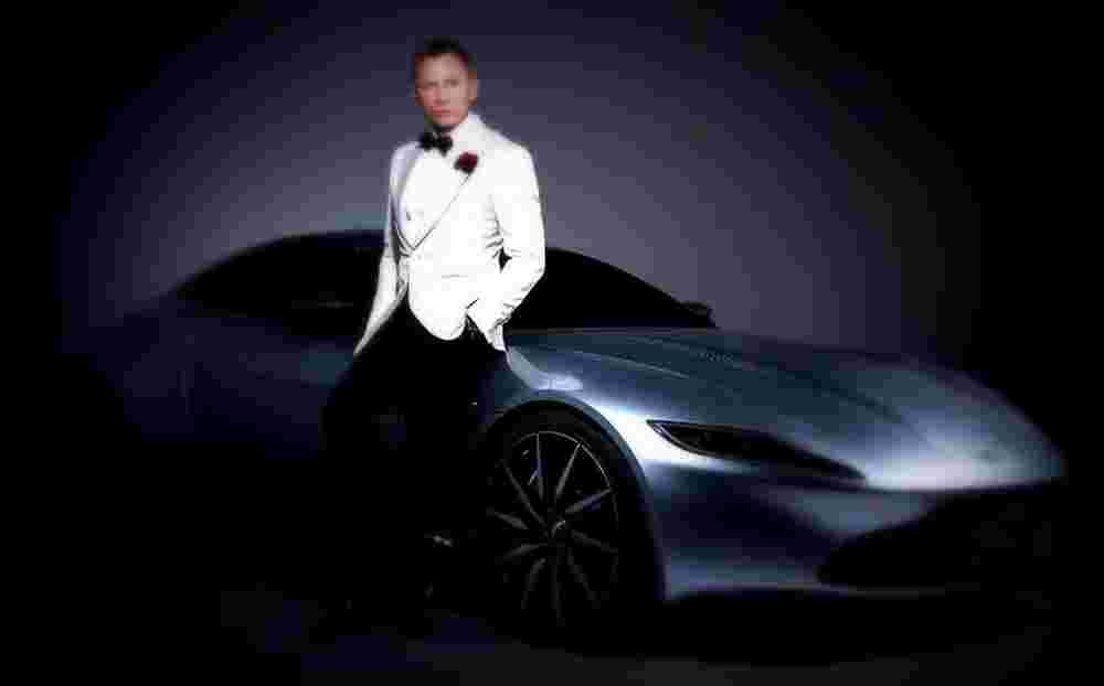 2014 Aston Martin DB10 A4 Photo Print