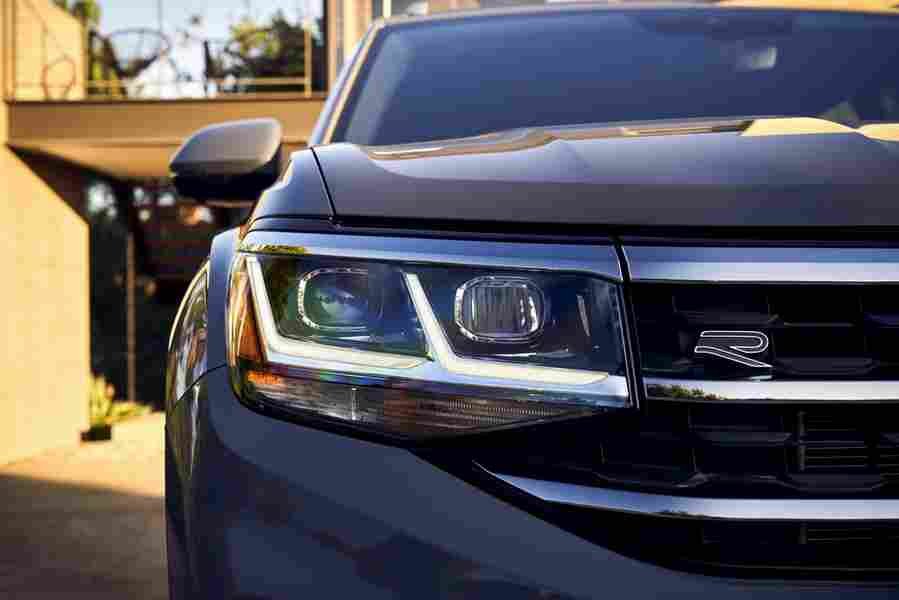 2020 volkswagen atlas cross sport 5 Car A4 Photo Print