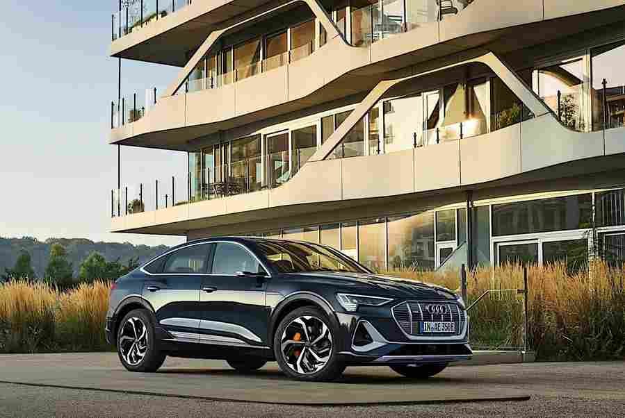 2021 audi e tron sportback 18 Car A4 Photo Print
