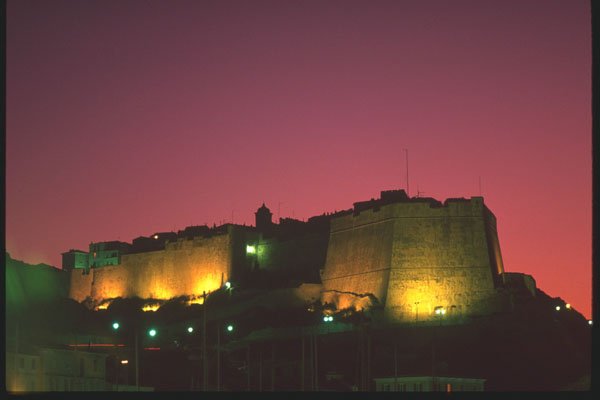204080 Dusk Falls Over The Bonifacio Fortress A4 Photo Print