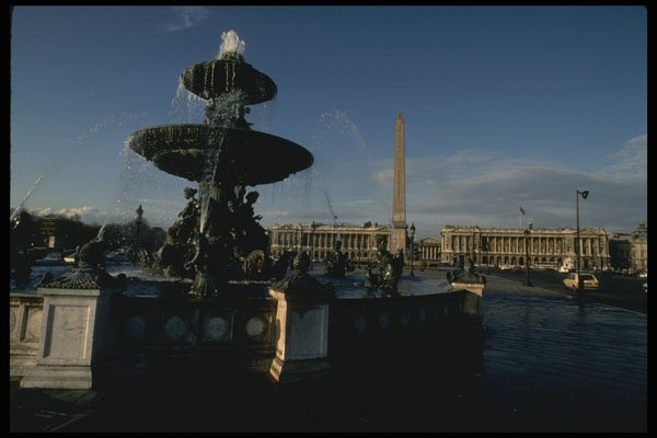 205045 Place De Concorde A4 Photo Print